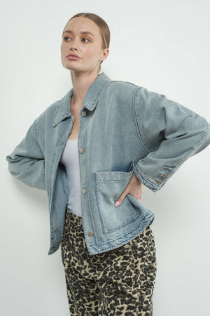 Embroidered Pockets Lightweight Denim Jacket