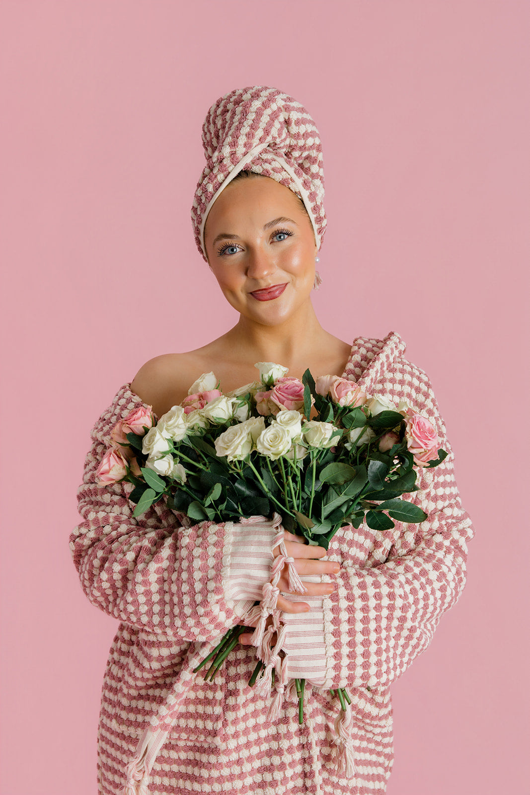 Rose Pom Pom Bathrobe – KISA