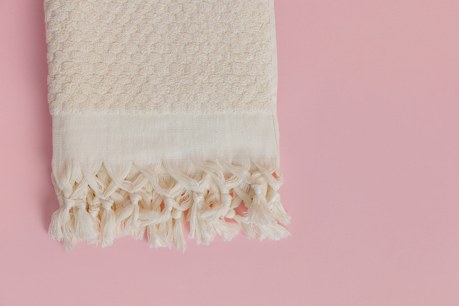 Pearl Pom Pom Hand Towel