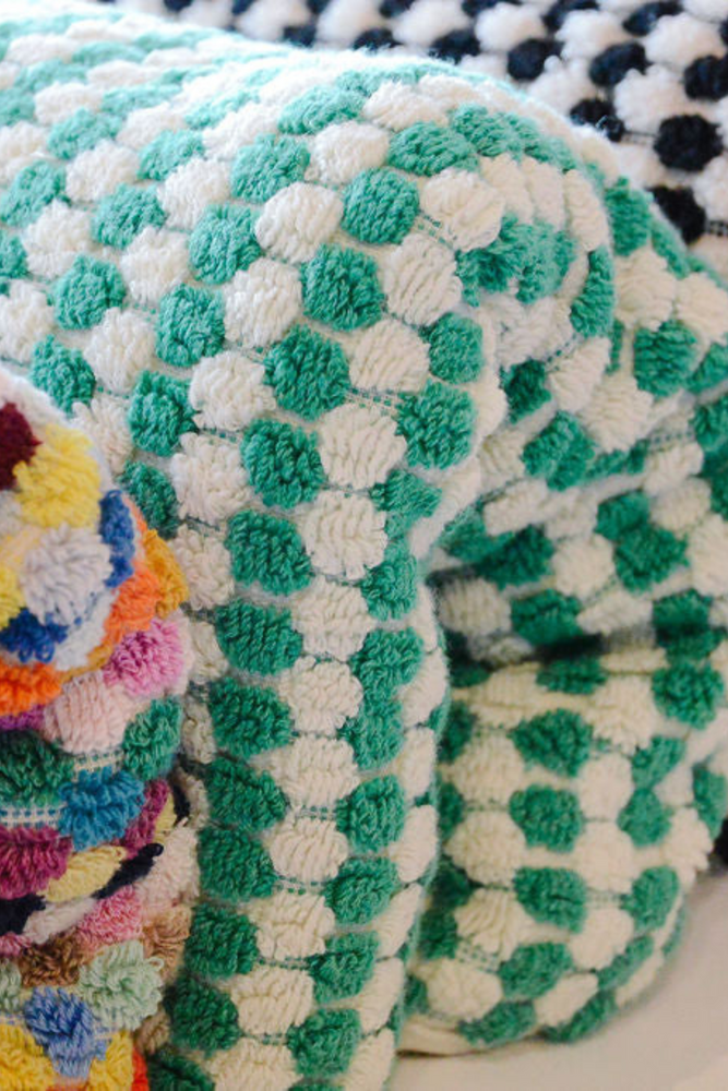 
            
                Load image into Gallery viewer, Emerald &amp;amp; White Pom Pom Towel-Blanket
            
        