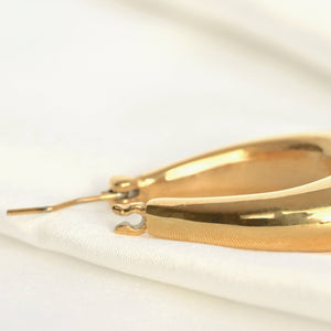 Chunky Gold Hoops - Lightweight Oval Hoop Earrings