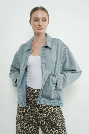 Embroidered Pockets Lightweight Denim Jacket