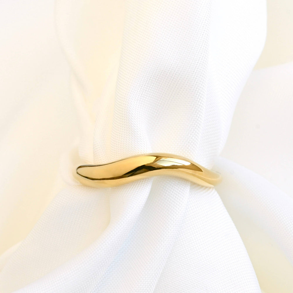 Slim Wave Ring - Waterproof Gold Wavy Figure Ring