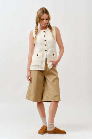 Button Down Sweater Vest - Mocha