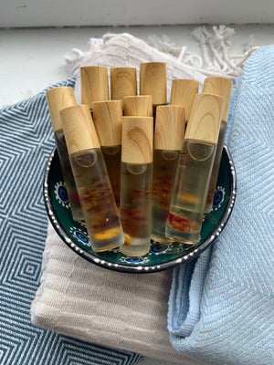 Rose & Palo Santo Oil