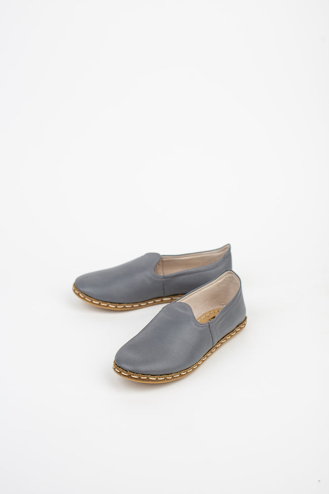 
            
                Load image into Gallery viewer, Neutral Leather Slip On Shoes in Grey
            
        