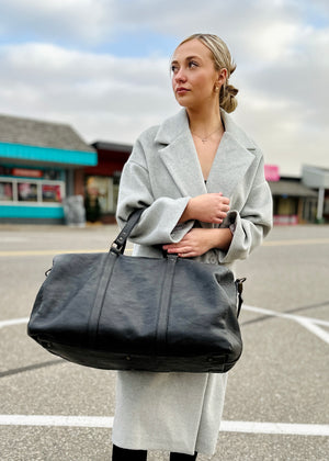 Large Weekender Leather Duffle Bag in Black